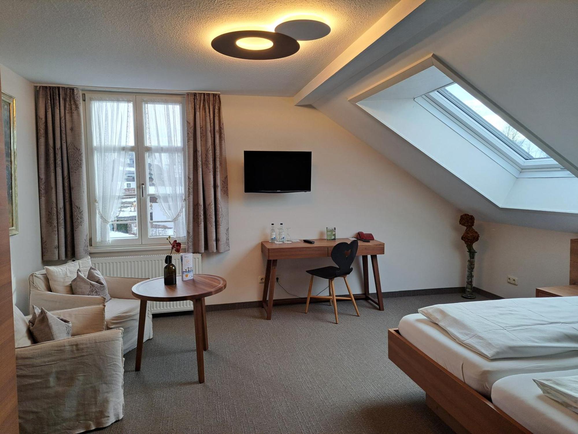 Landgasthof Roessle - Beim Kraeuterwirt Oberstaufen Extérieur photo
